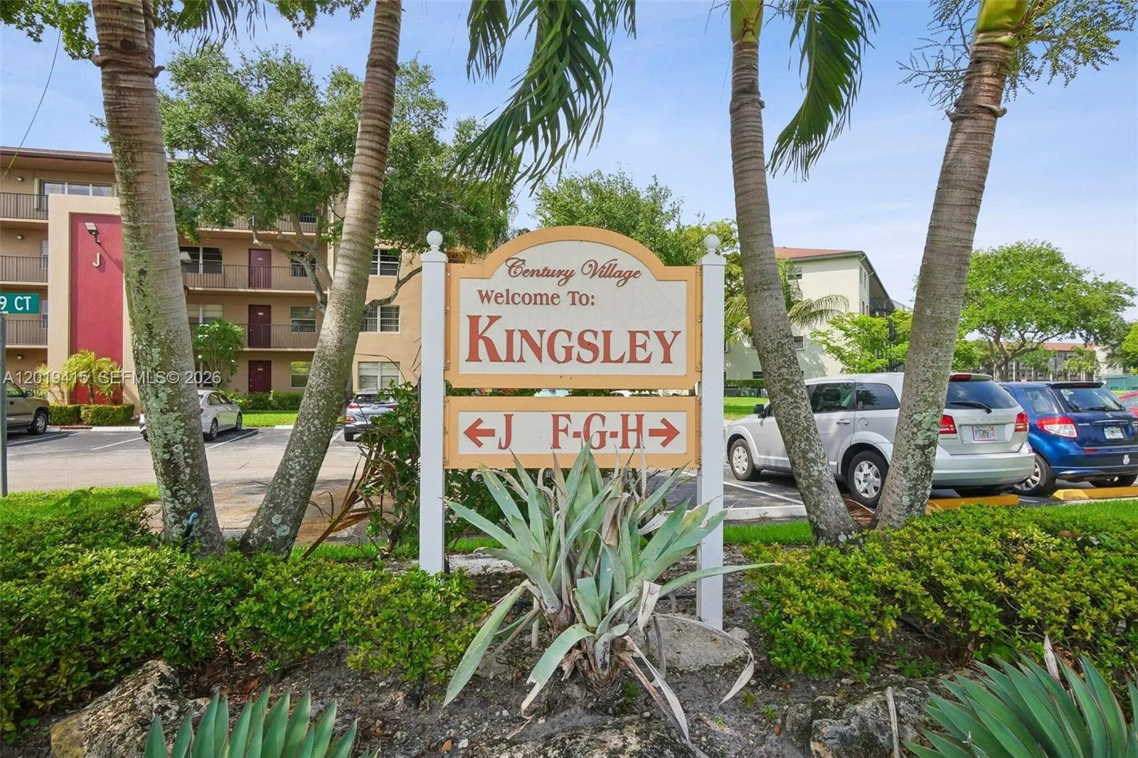 2 bedroom 1 bath for sale at 13455 SW 9th Ct # 314J, Pembroke Pines FL 33027