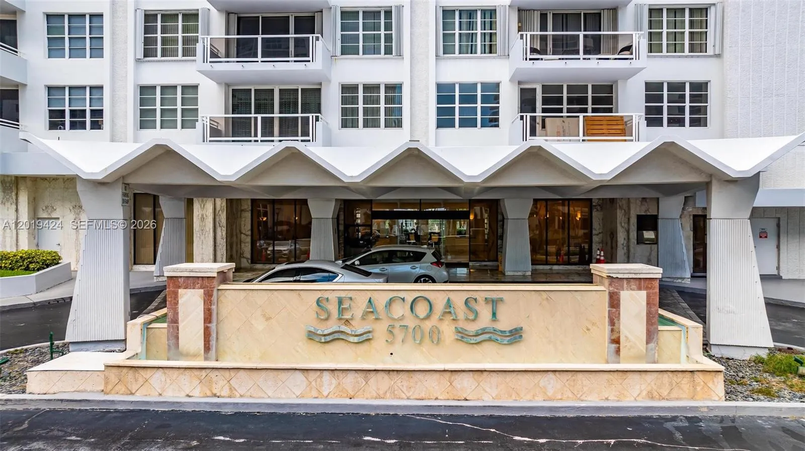 5700 Collins Ave # 7J, Miami Beach FL 33140
