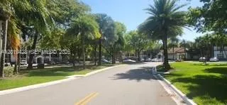 610 S Park Rd # 1, Hollywood FL 33014