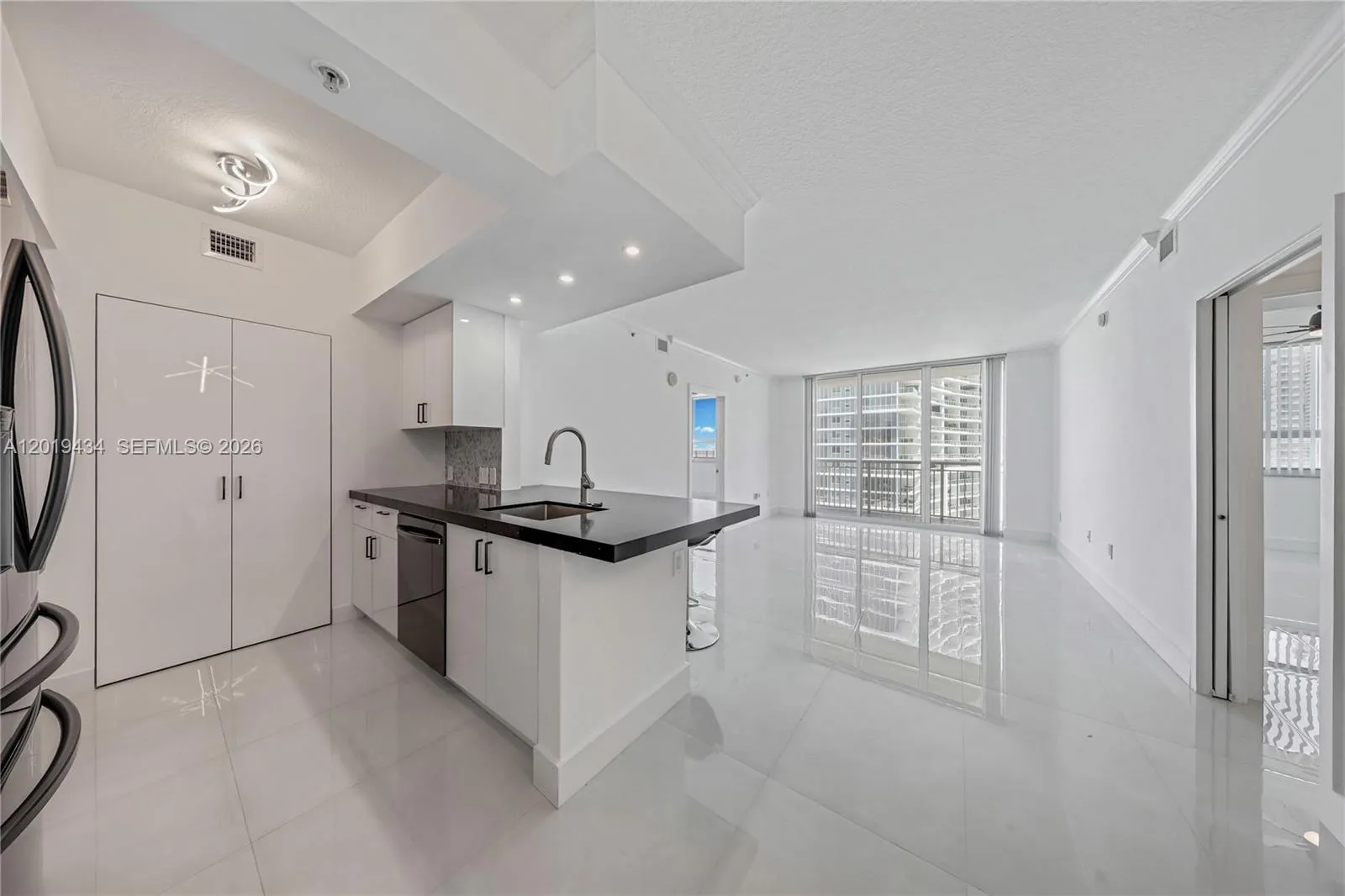 2000 N Bayshore Dr # 1503, Miami FL 33137