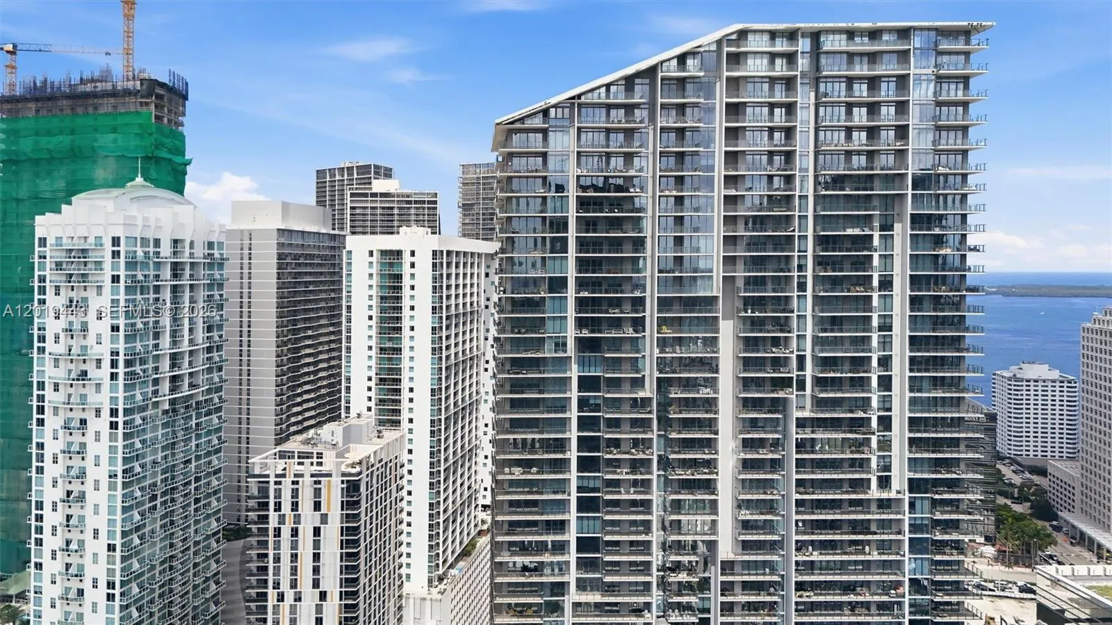 68 SE 6th St # 2702, Miami FL 33131