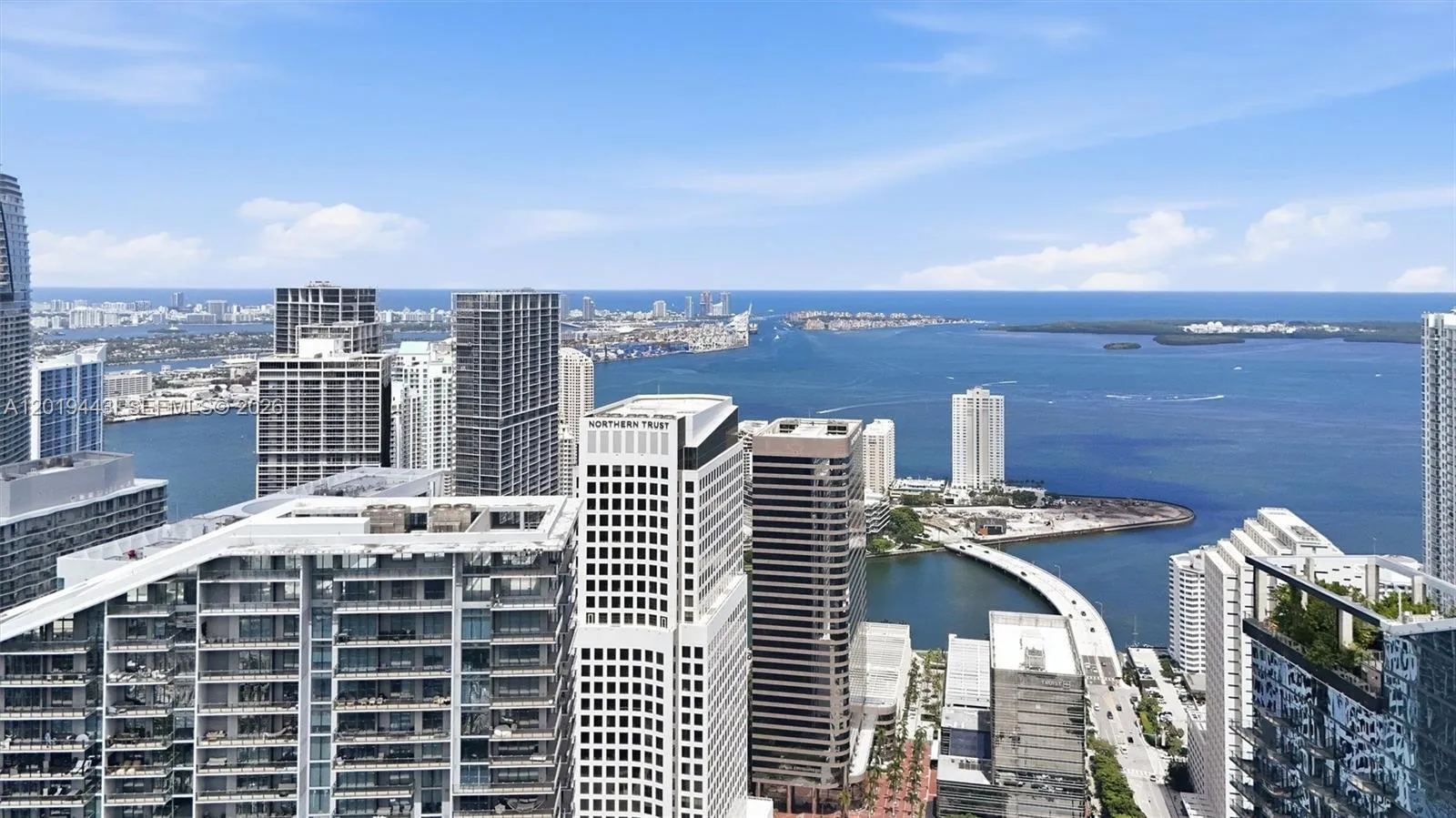 68 SE 6th St # 2702, Miami FL 33131