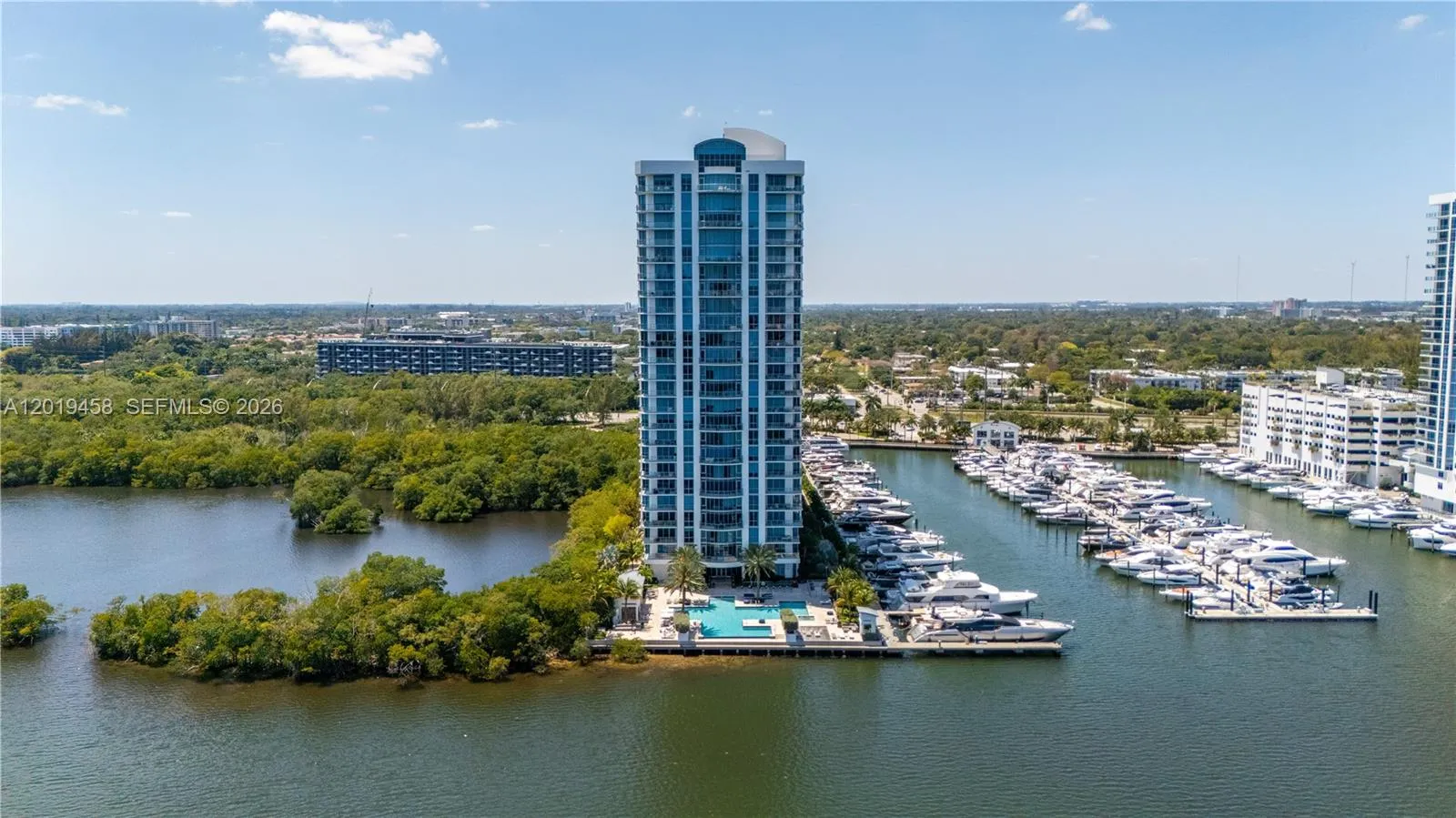 17111 Biscayne Blvd # 1406, North Miami Beach FL 33160