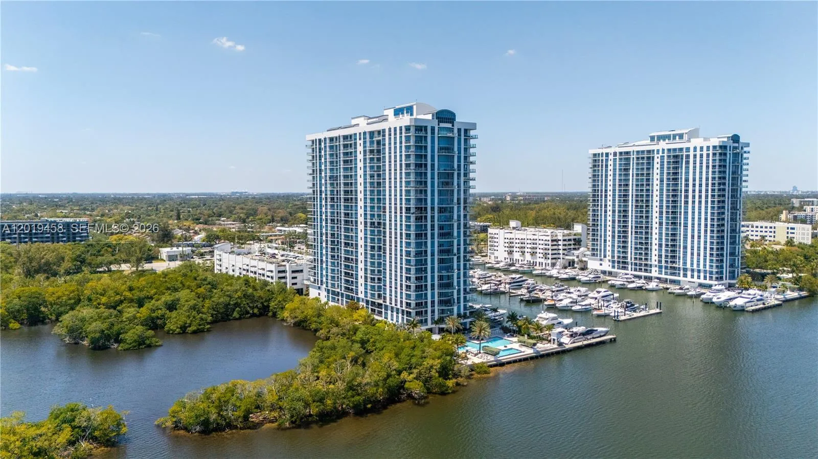 17111 Biscayne Blvd # 1406, North Miami Beach FL 33160