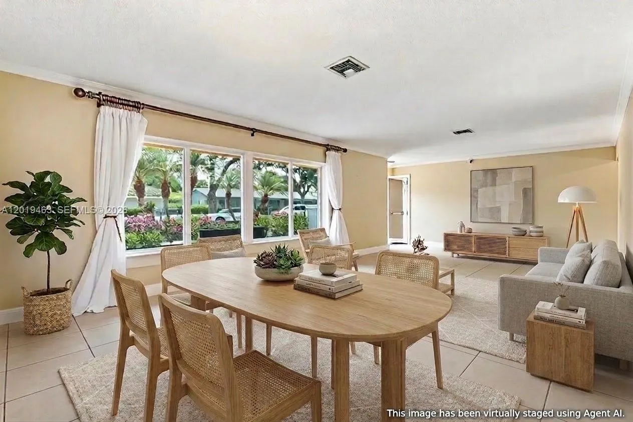 1730 NW 108th Ave, Pembroke Pines FL 33026