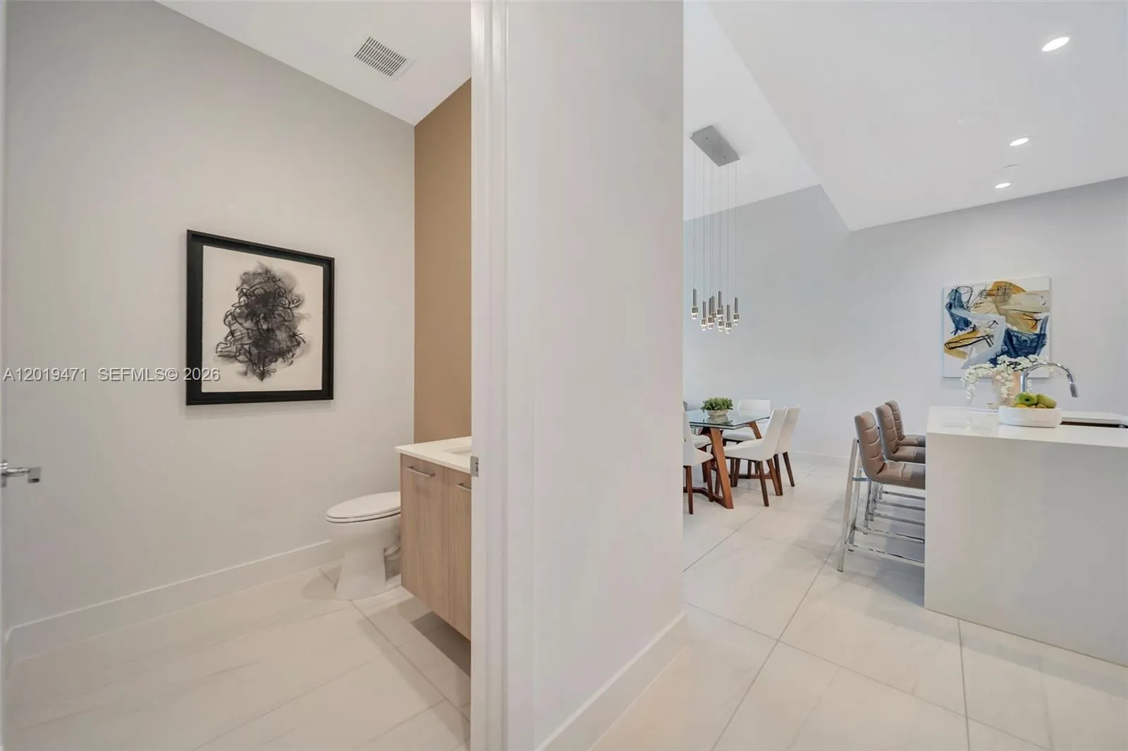 153 N Seabreeze # 403, Fort Lauderdale FL 33304