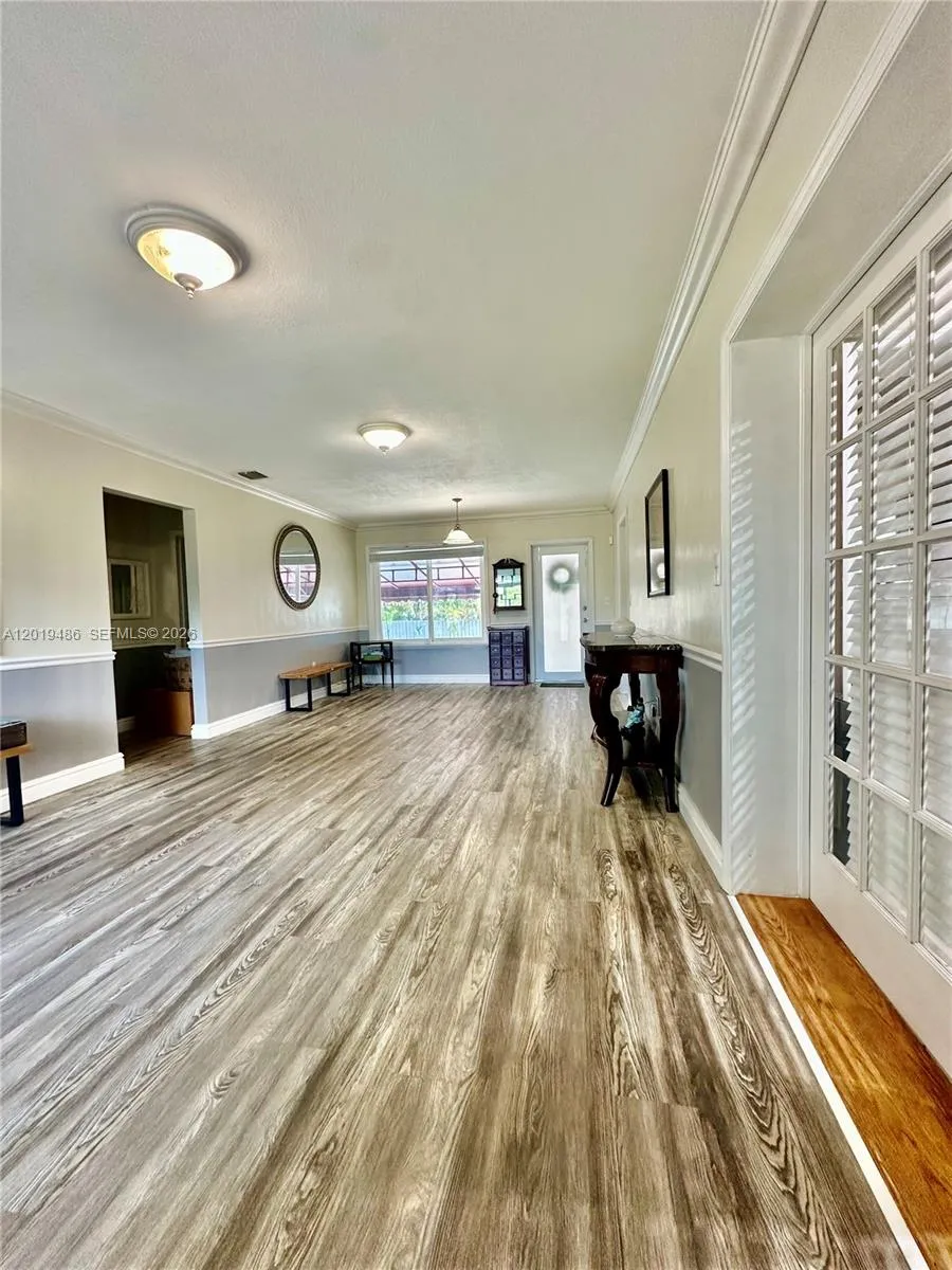 1700 SW 82nd Ave, Miami FL 33155