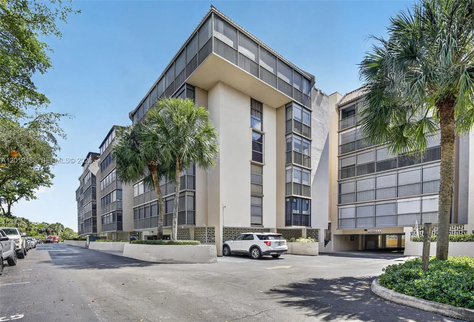 2808 N 46th Ave # E654, Hollywood FL 33021