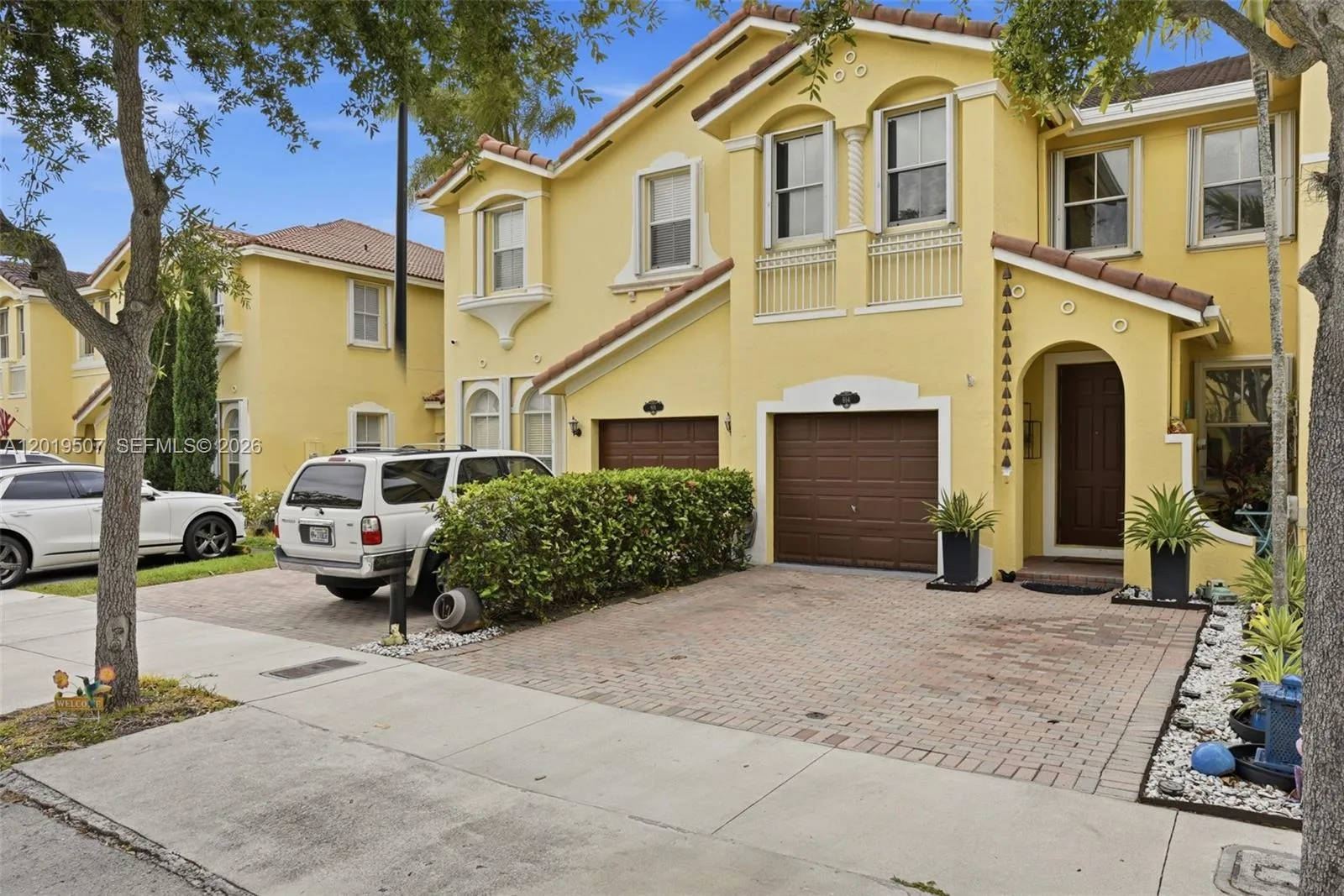 914 SW 151st Pl, Miami FL 33194