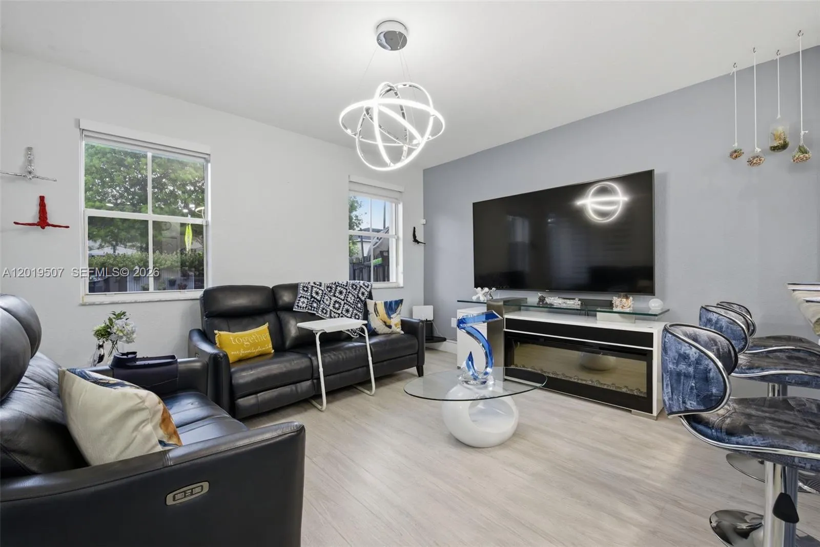 914 SW 151st Pl, Miami FL 33194