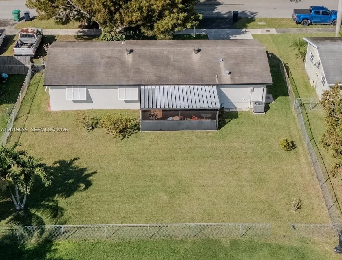 18225 SW 94th Ave, Palmetto Bay FL 33157
