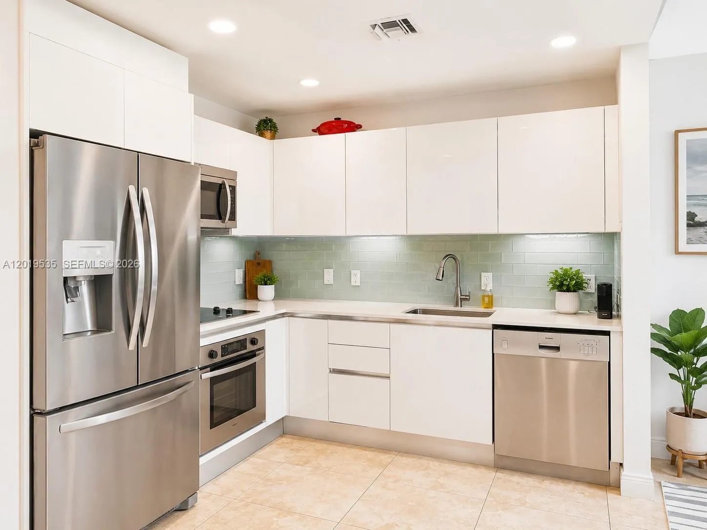 1050 Brickell Ave # 410, Miami FL 33131