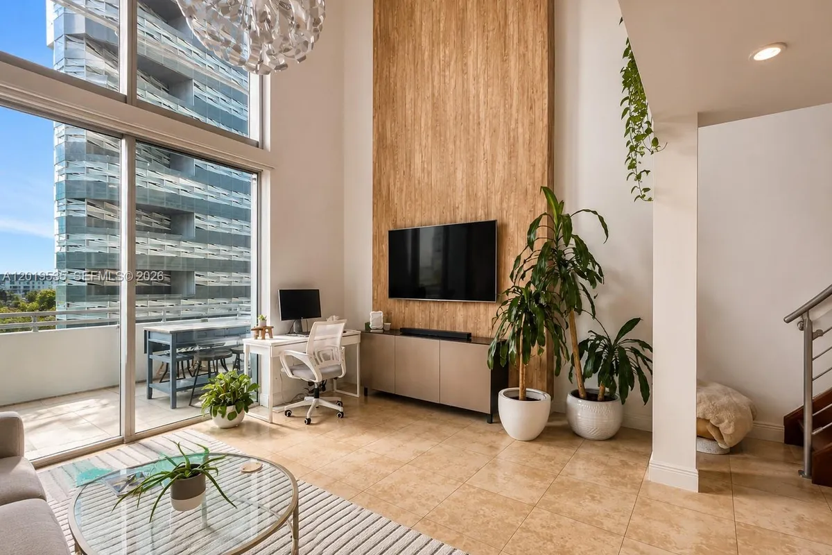 1050 Brickell Ave # 410, Miami FL 33131
