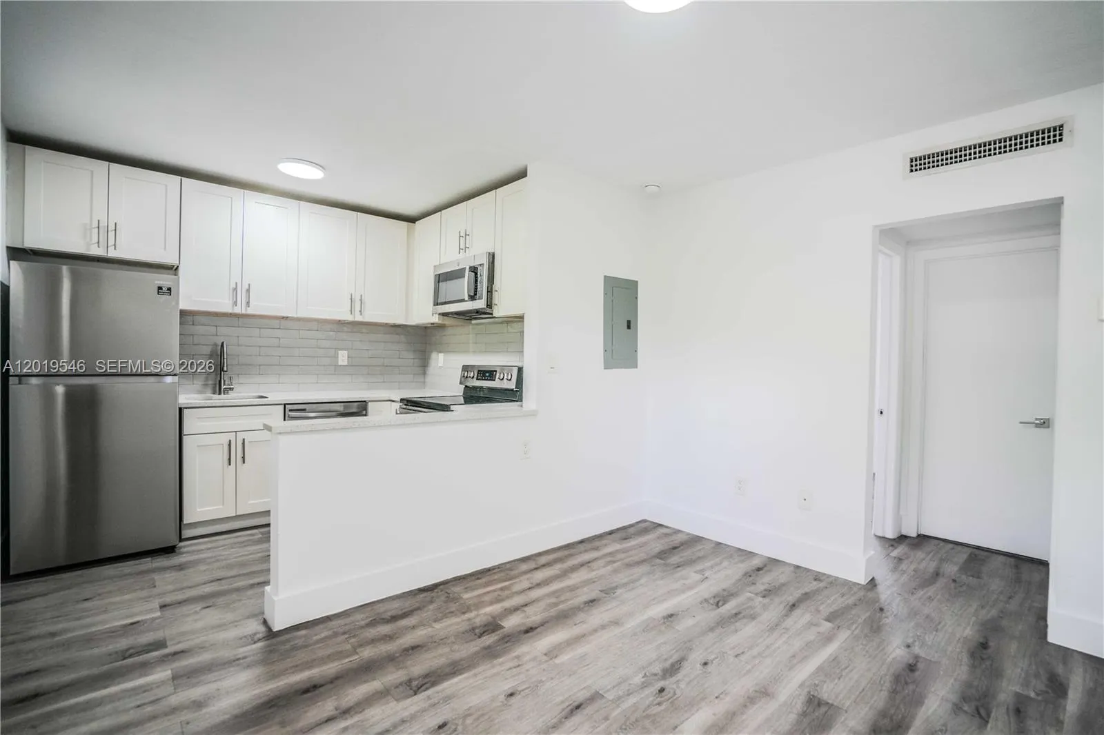 1950 NW 2nd Ct # 9, Miami FL 33136
