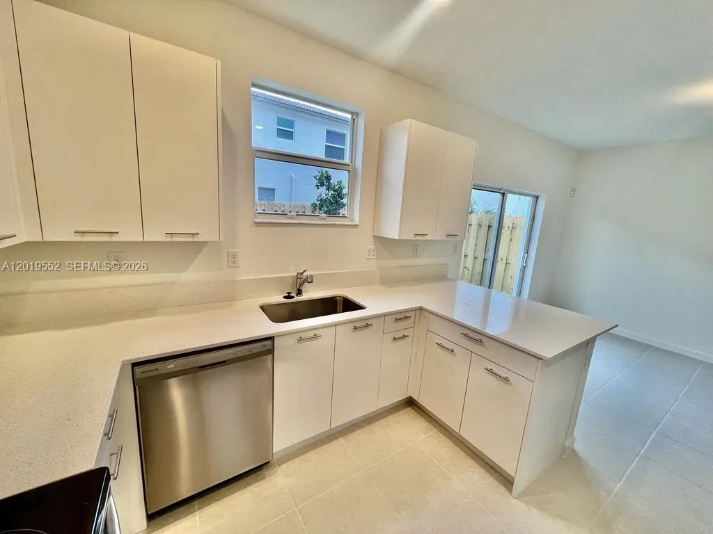 12722 NW 23rd Pl, Miami FL 33167