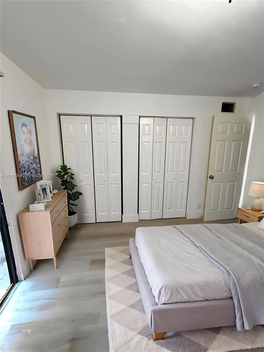 1309 NW 8th Ave, Fort Lauderdale FL 33311