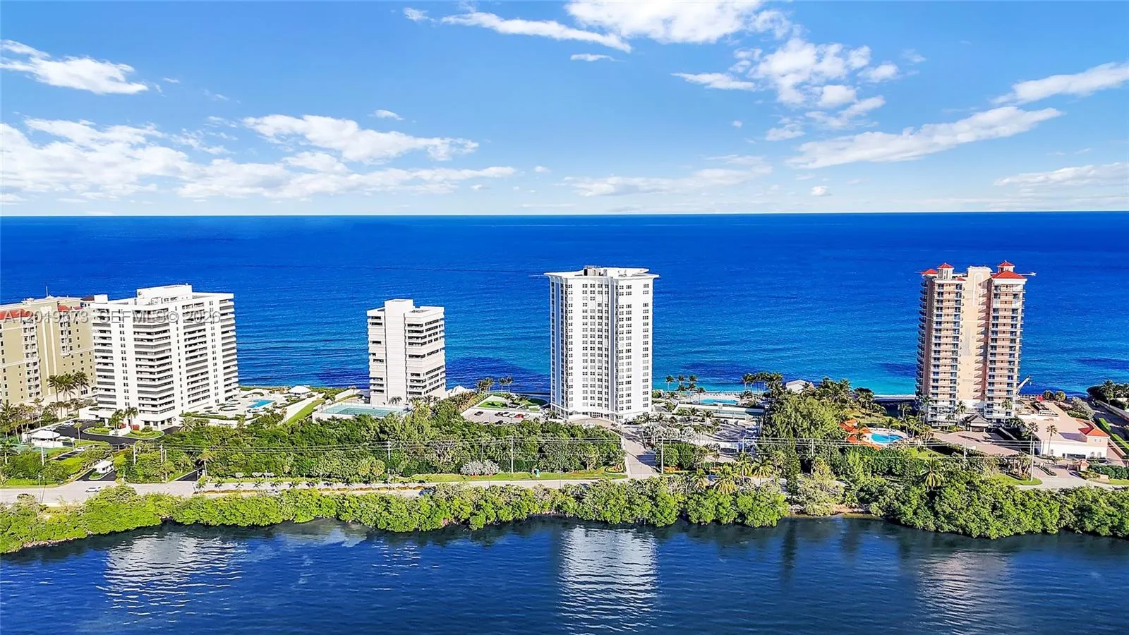 5200 N Ocean Dr # 1105, Singer Island FL 33404