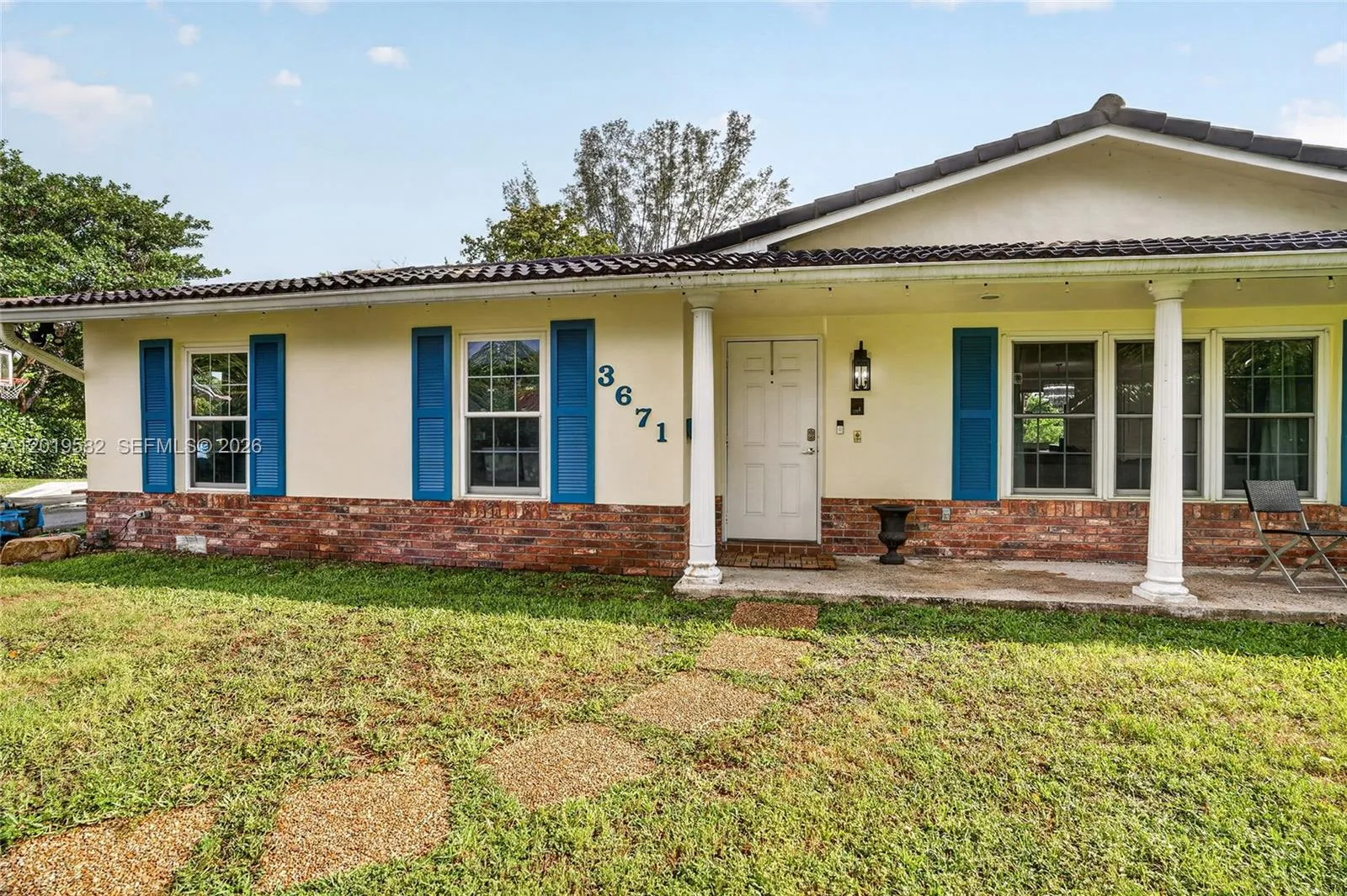 3671 NW 98th Ter, Coral Springs FL 33065
