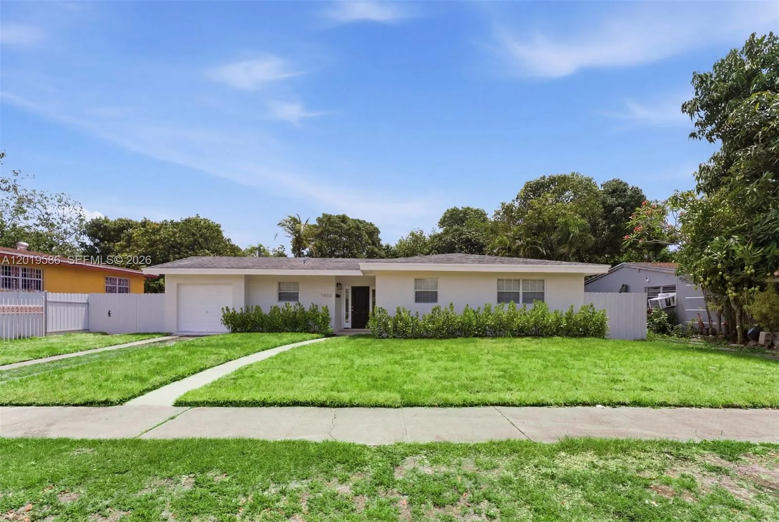4 bedroom 2 bath for sale at 14731 NE 8th Ct, Miami FL 33161