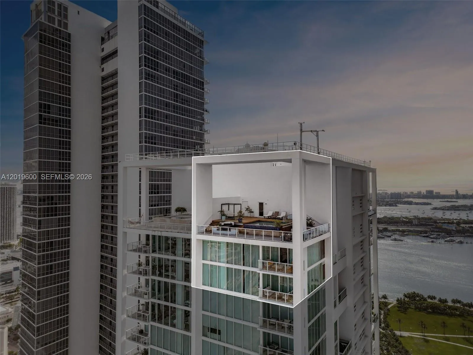 1040 Biscayne Blvd # 4607, Miami FL 33132
