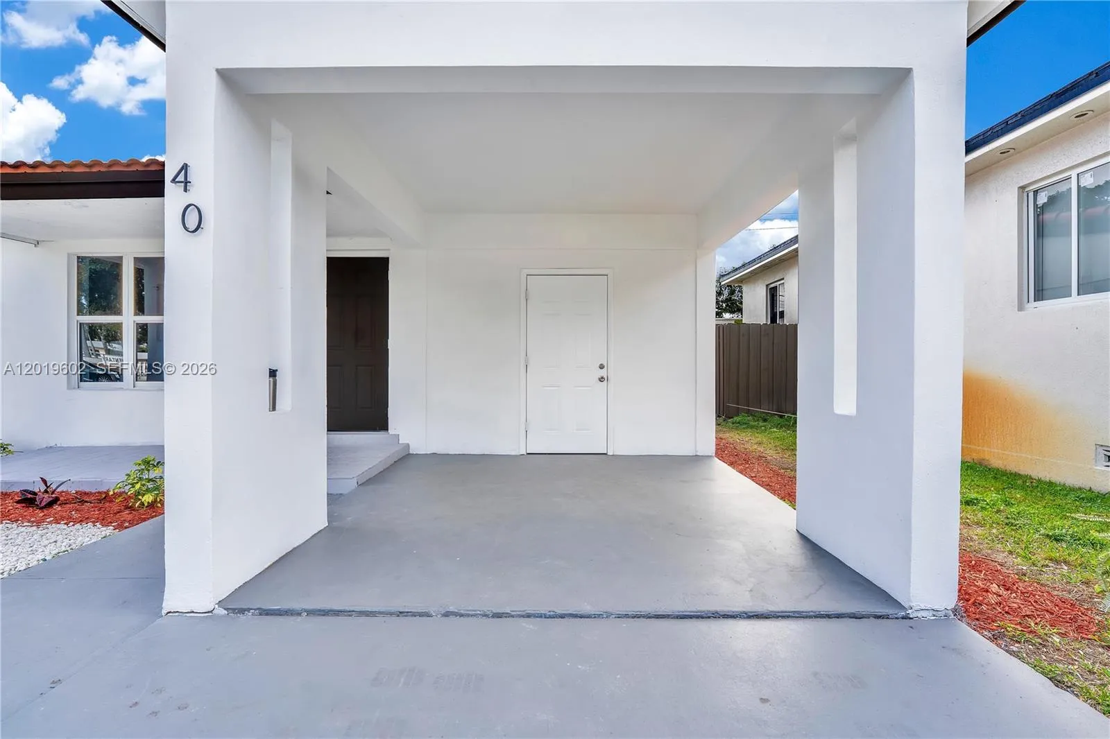 40 SE 3RD TERR, Dania Beach FL 33004