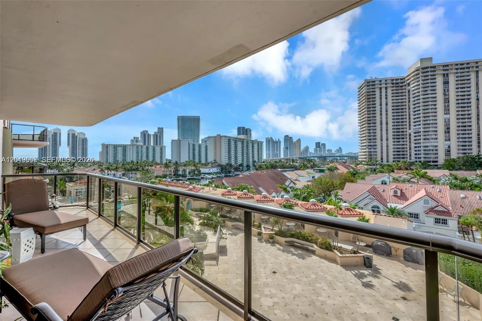 19667 Turnberry Way # 6C, Aventura FL 33180