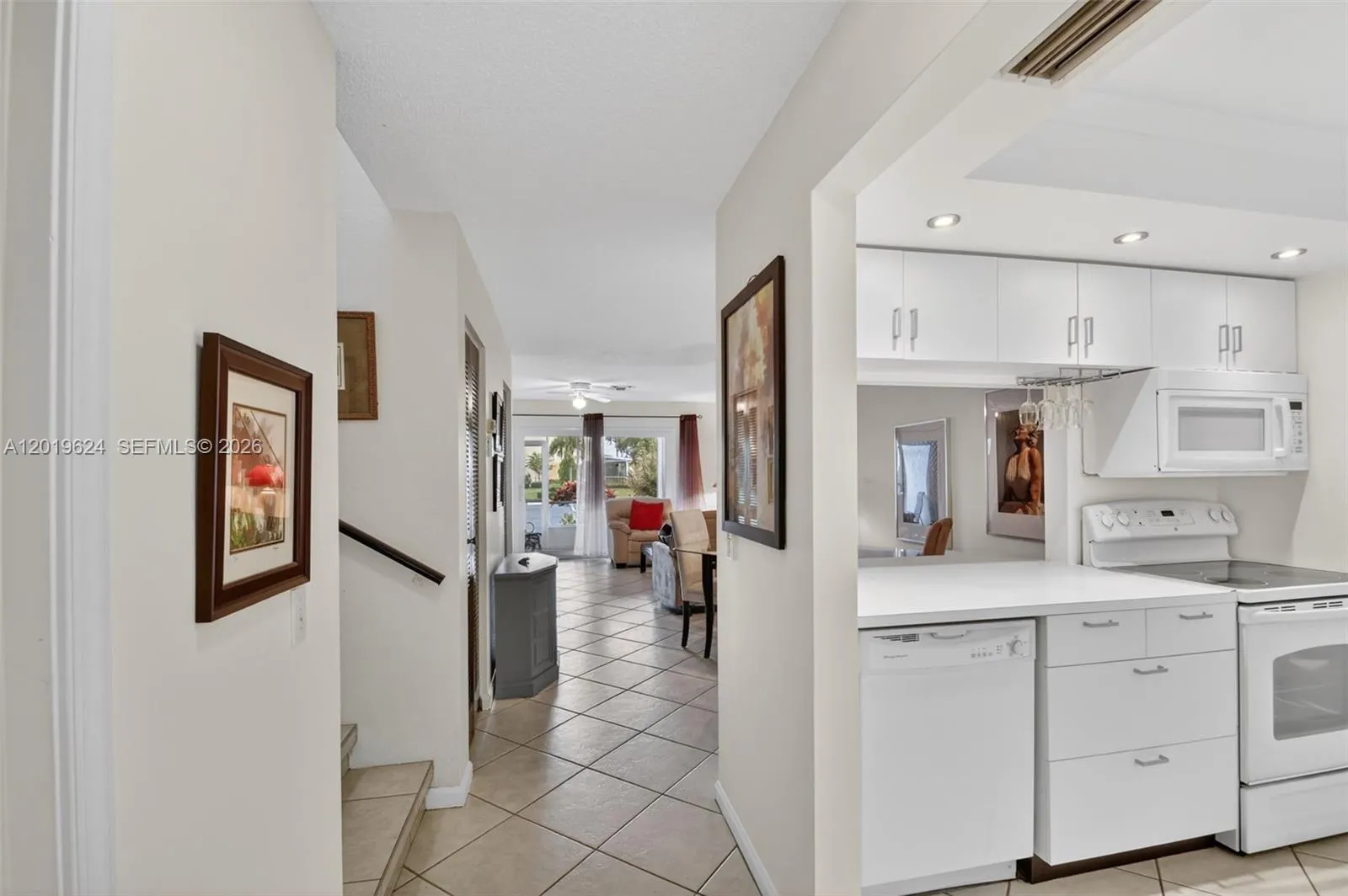 341 Waterside Dr # 341, Hypoluxo FL 33462