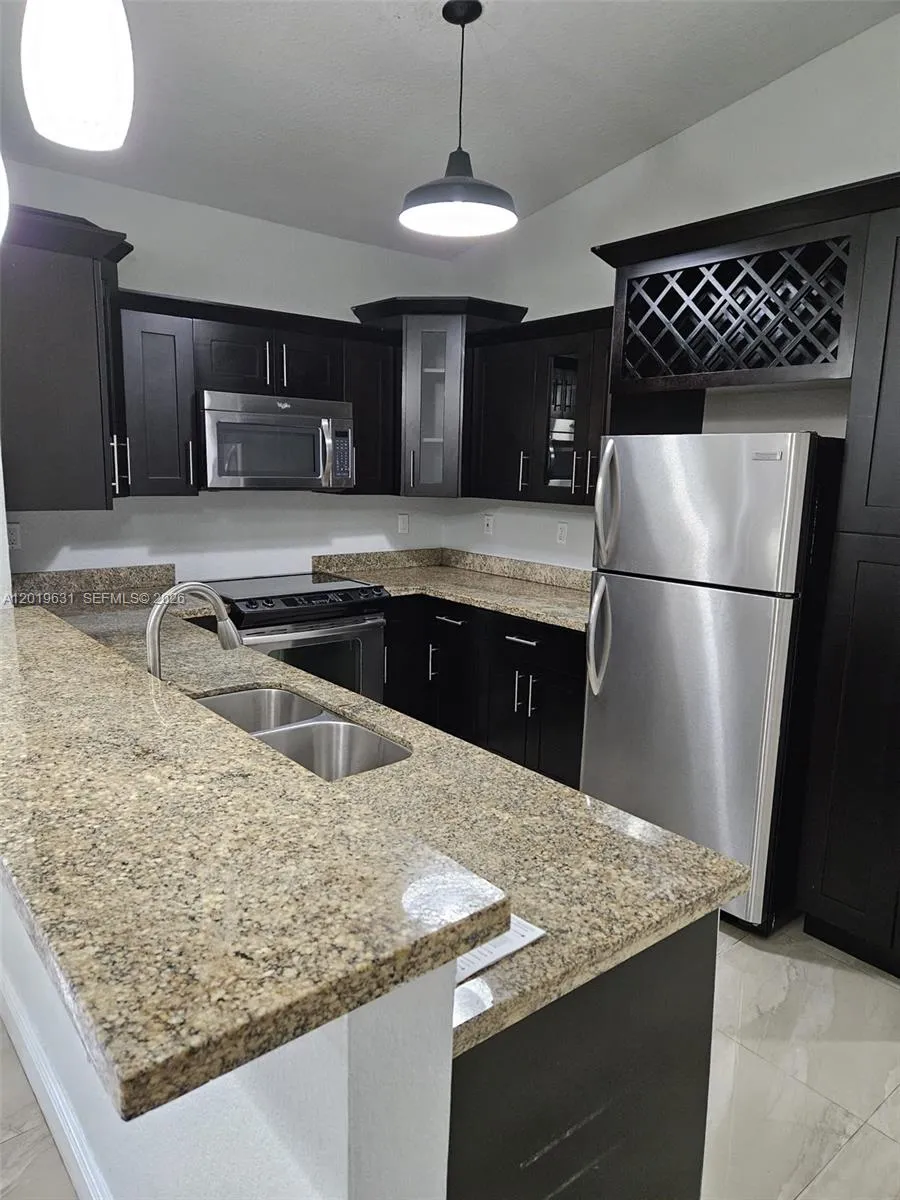 1517 NE 3rd Ave # 0, Fort Lauderdale FL 33304