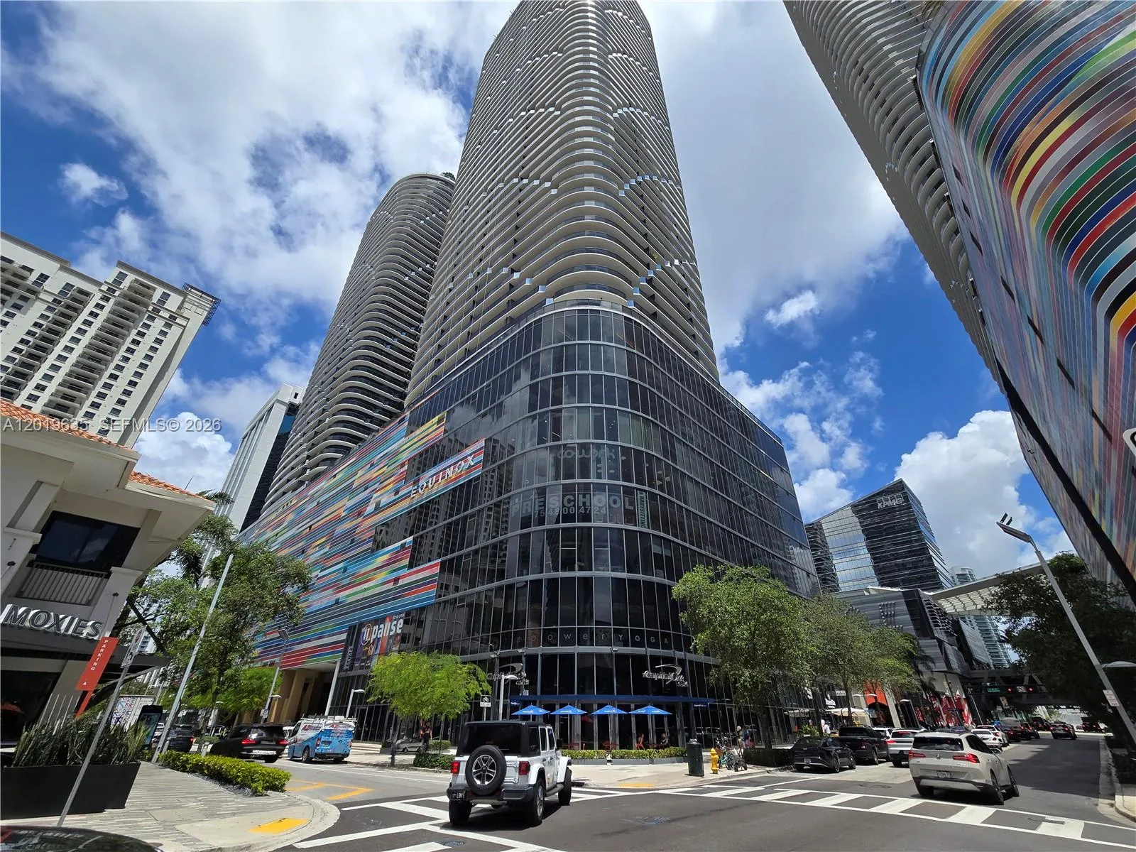 55 SW 9th St # 1810, Miami FL 33130