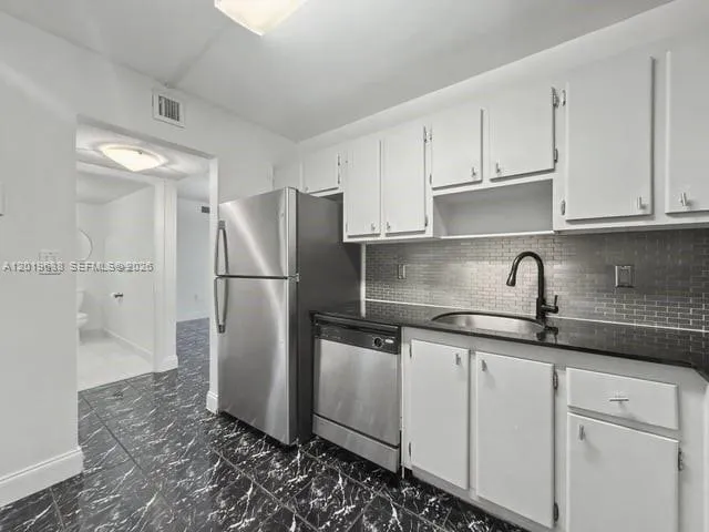 1300 NE Miami Gardens Dr # 803E, Miami FL 33179