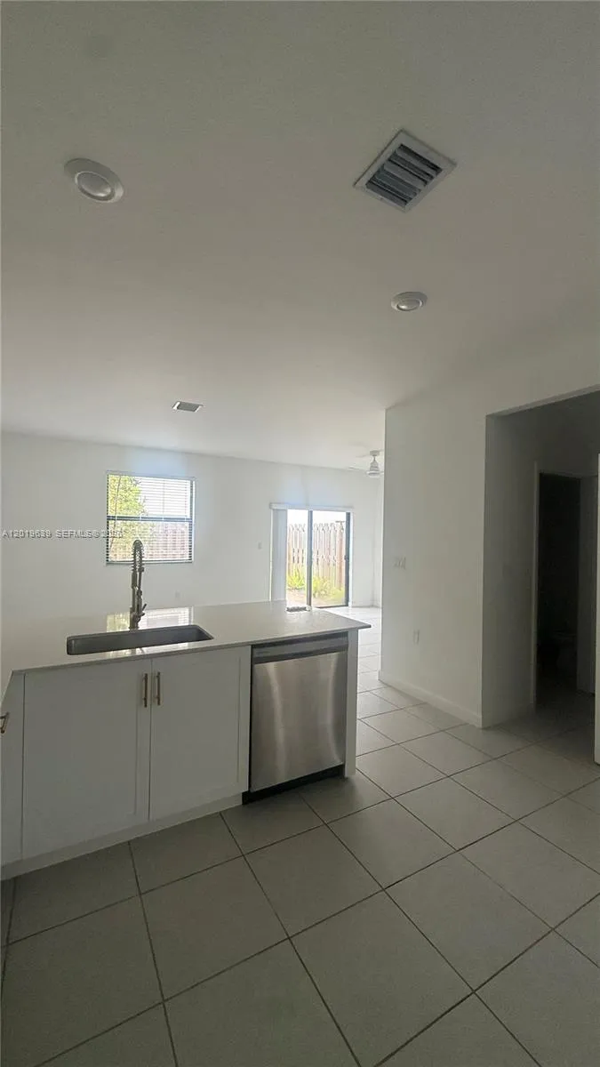 11945 SW 245th Ter, Homestead FL 33032