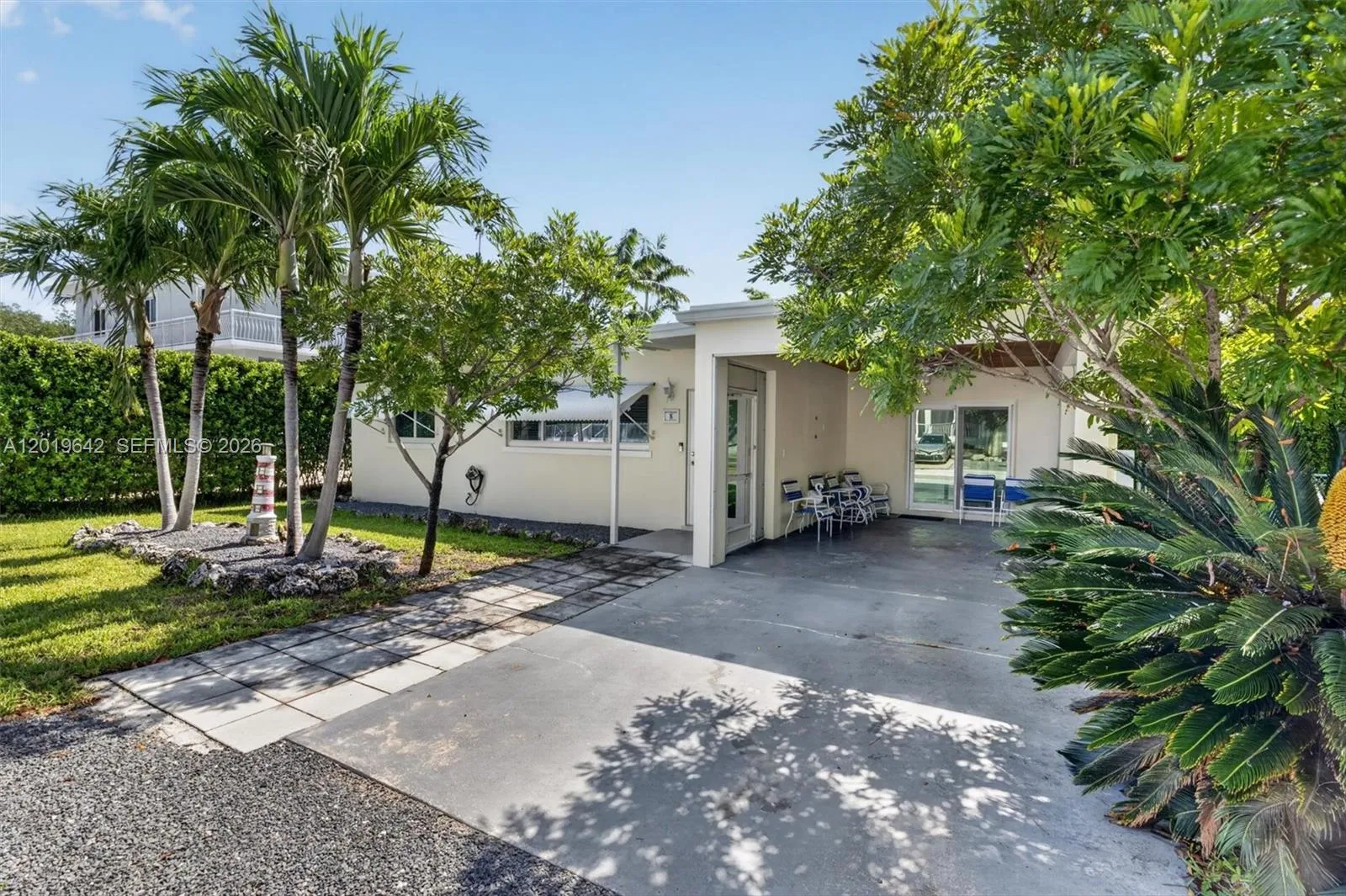 8 Ocean View Blvd, Key Largo FL 33037
