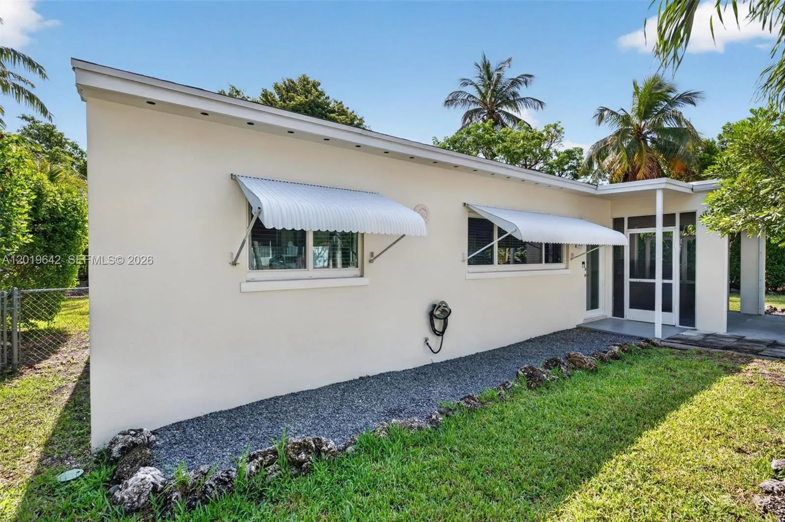 8 Ocean View Blvd, Key Largo FL 33037