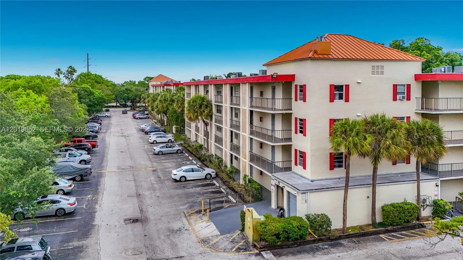 3000 NW 48th Ter # 126, Lauderdale Lakes FL 33313