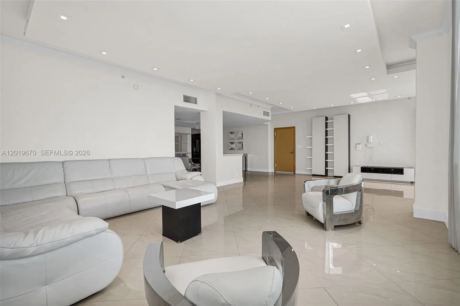 3001 S Ocean Dr # 1611, Hollywood FL 33019