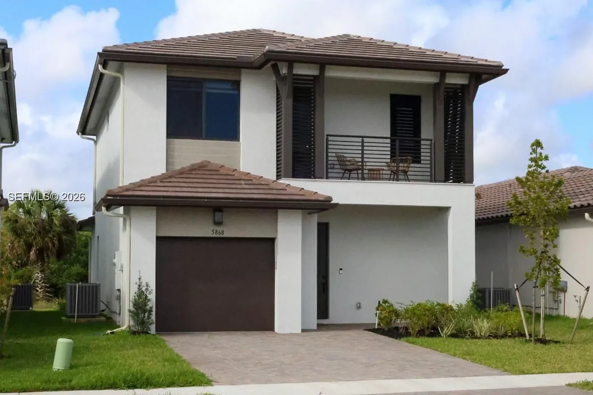 5868 Agostino Way, Ave Maria FL 34142