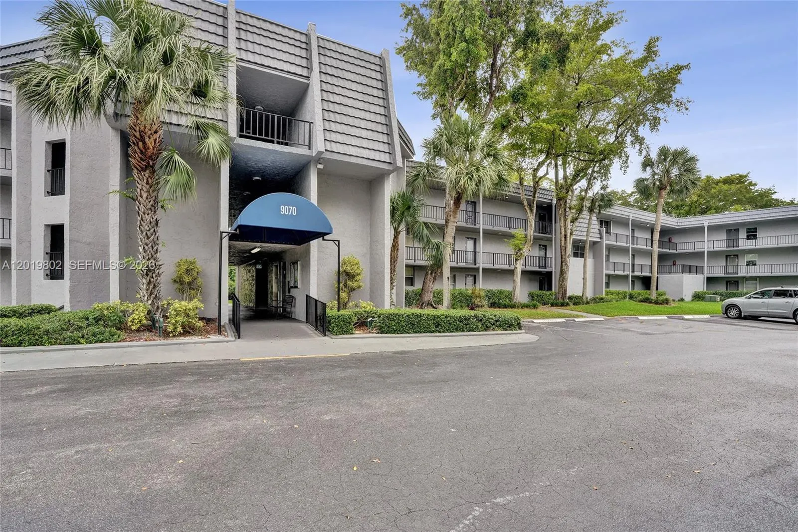 9070 Lime Bay Blvd # 110, Tamarac FL 33321
