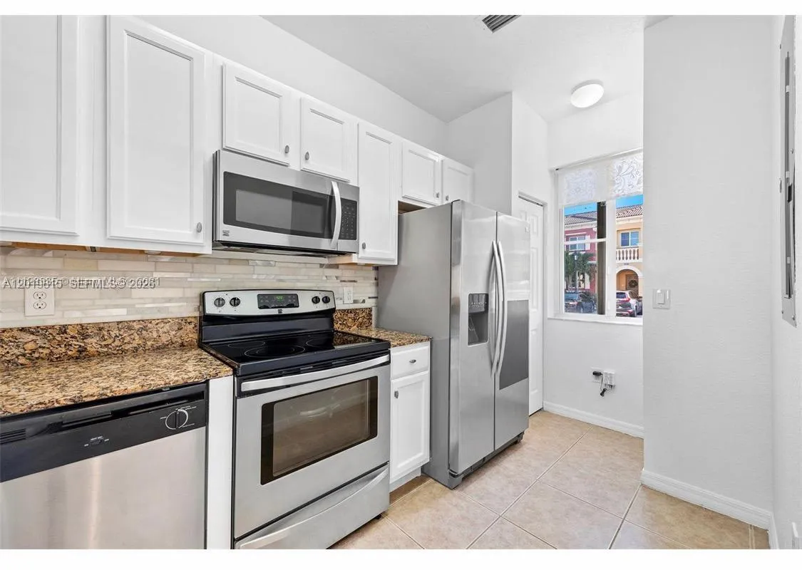 1820 SW 89th Ter, Miramar FL 33025