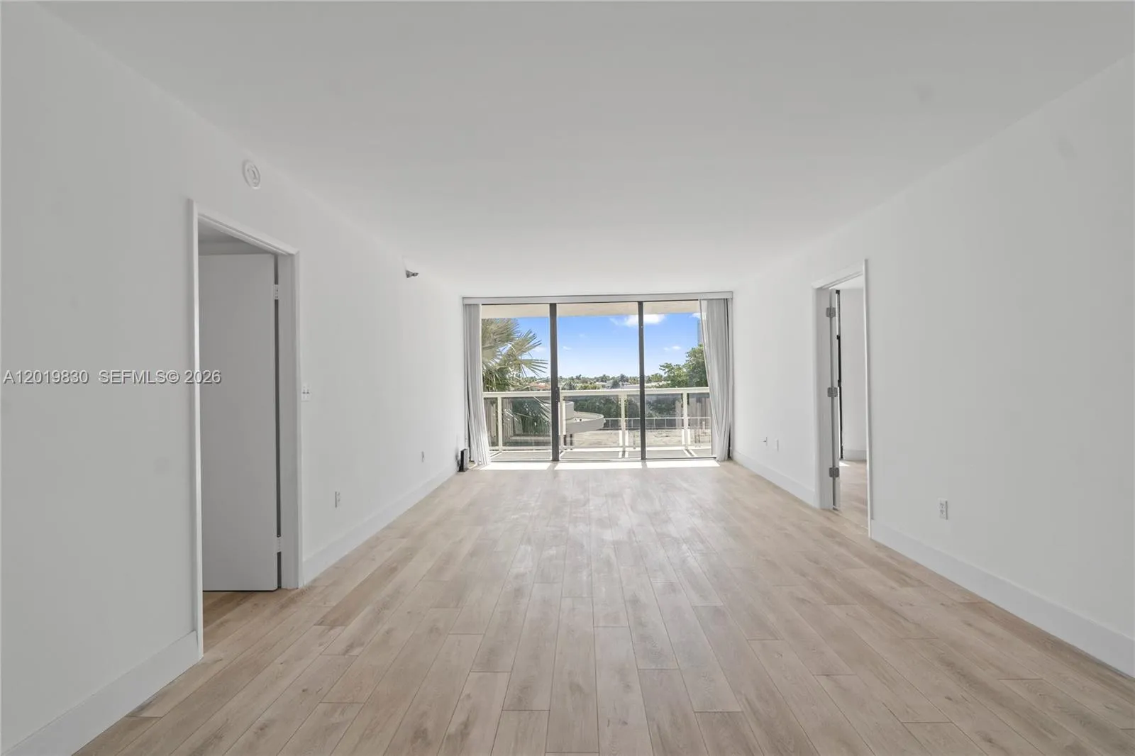 20505 E Country Club Dr # 434, Aventura FL 33180