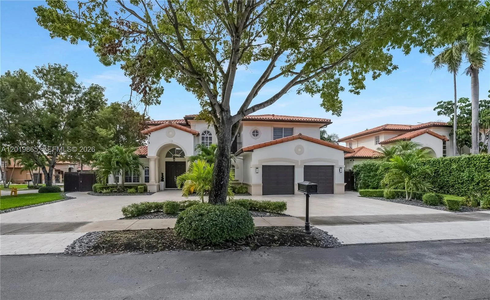 15632 NW 79th Ct, Miami Lakes FL 33016