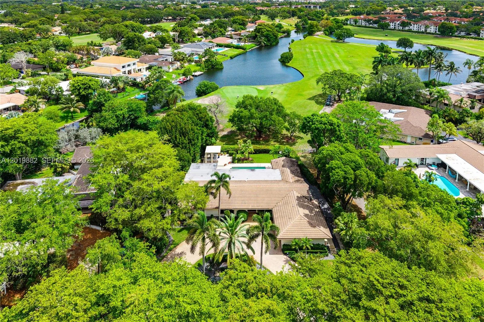 4 bedroom 2 bath for sale at 4301 Sanders St, Hollywood FL 33021