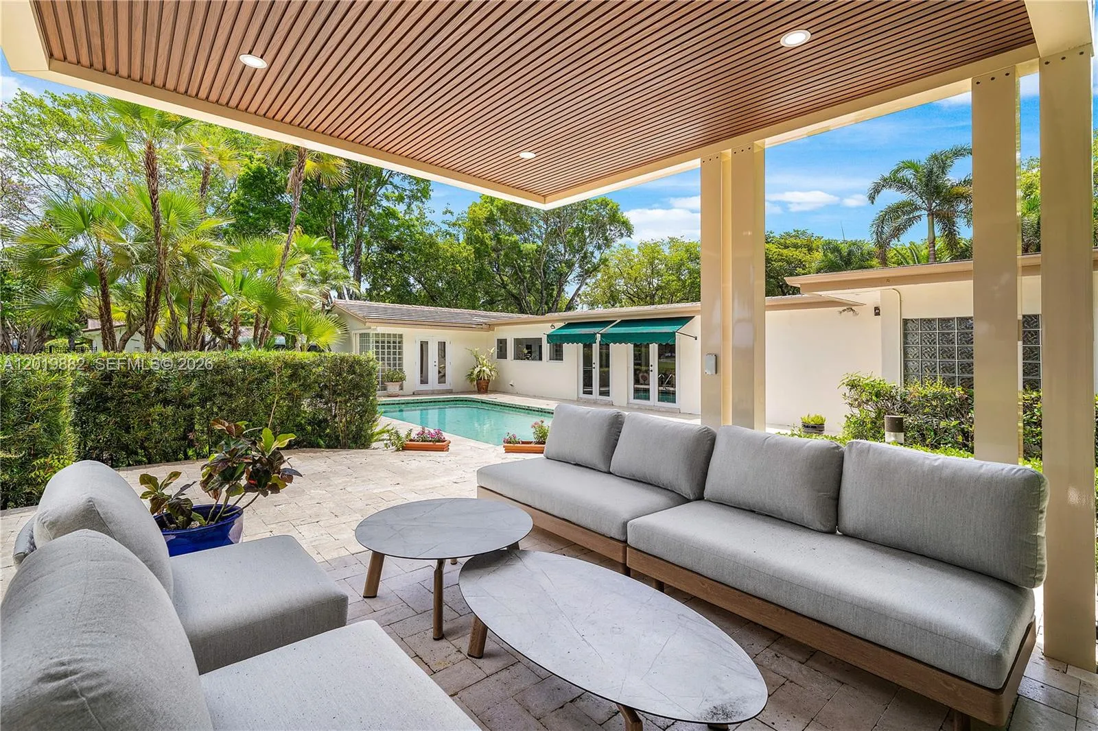 4301 Sanders St, Hollywood FL 33021