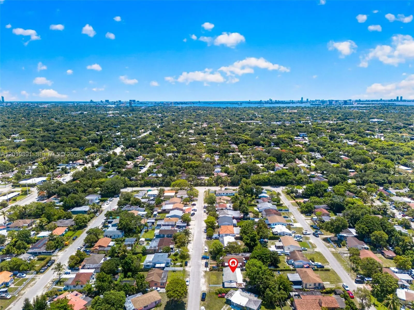 280 NW 101st St, Miami FL 33150