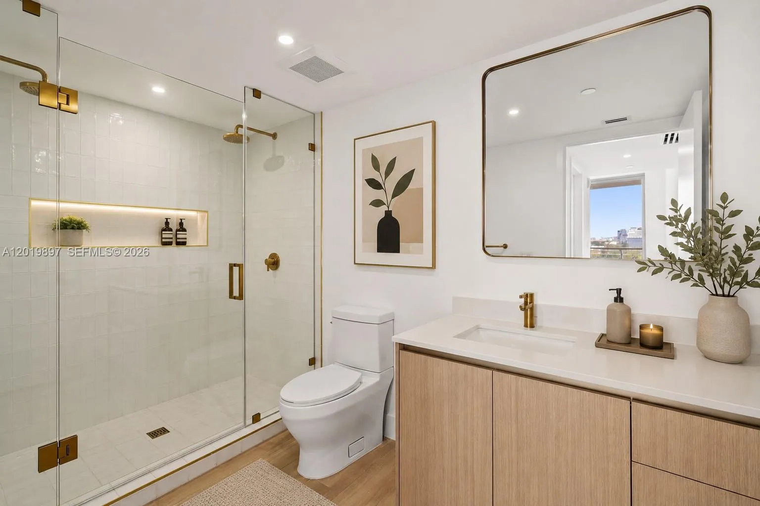 90 NE 32nd St # 627, Miami FL 33137