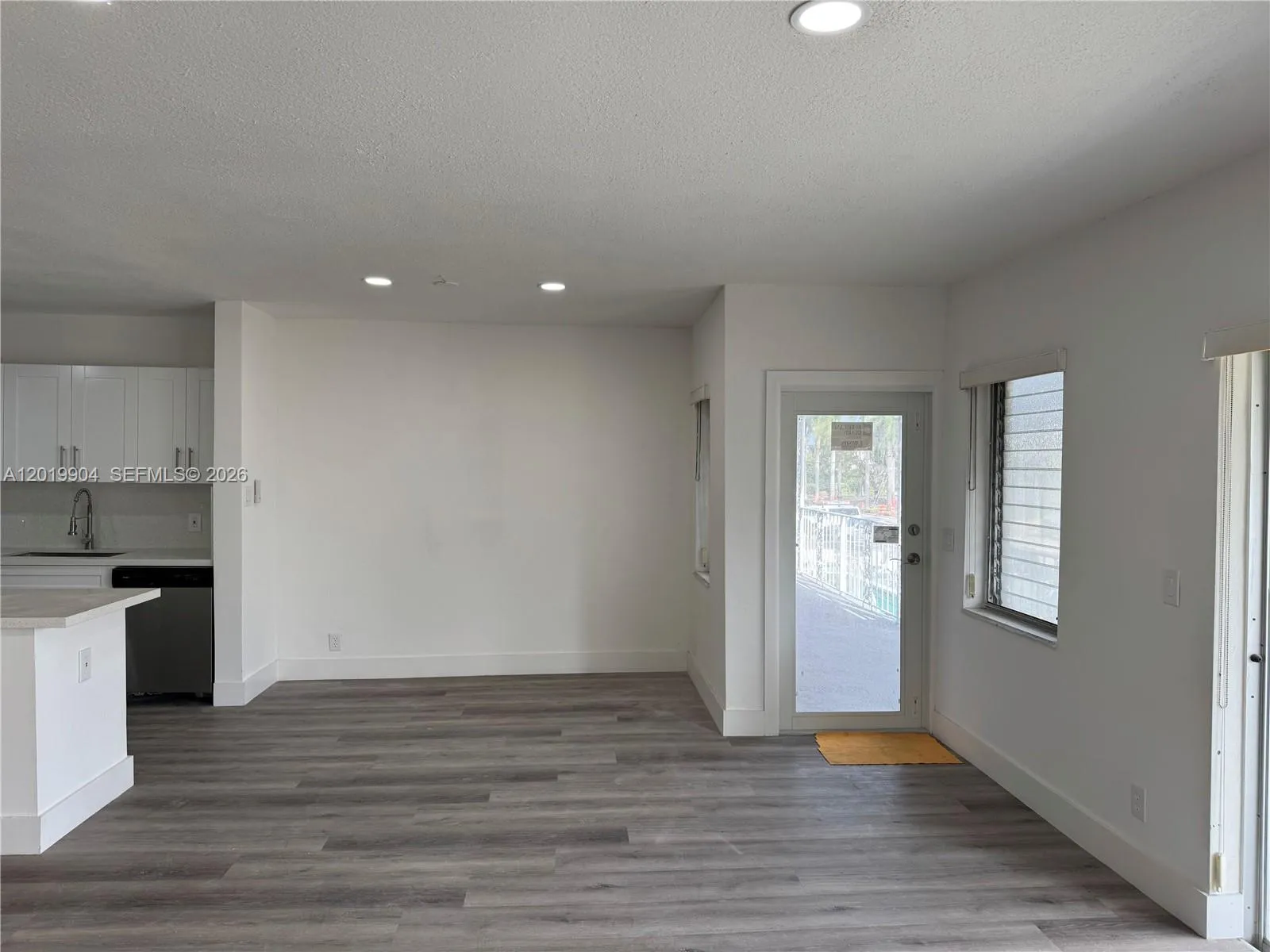 630 Layne Blvd # 211, Hallandale Beach FL 33009