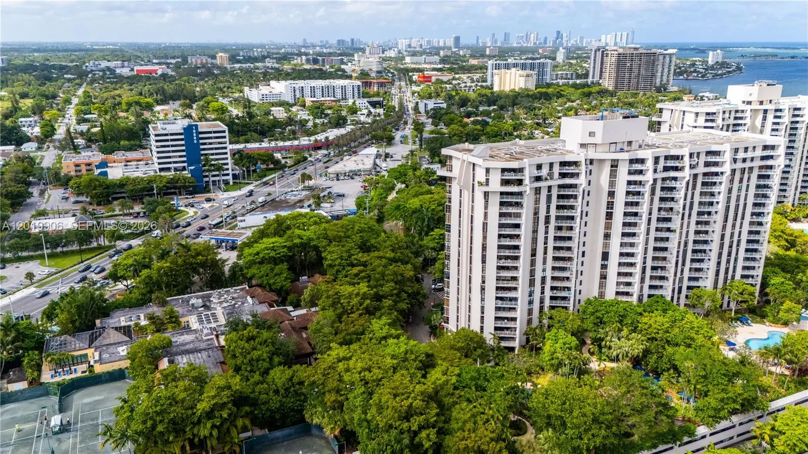 2000 Towerside Ter # 311, Miami FL 33138