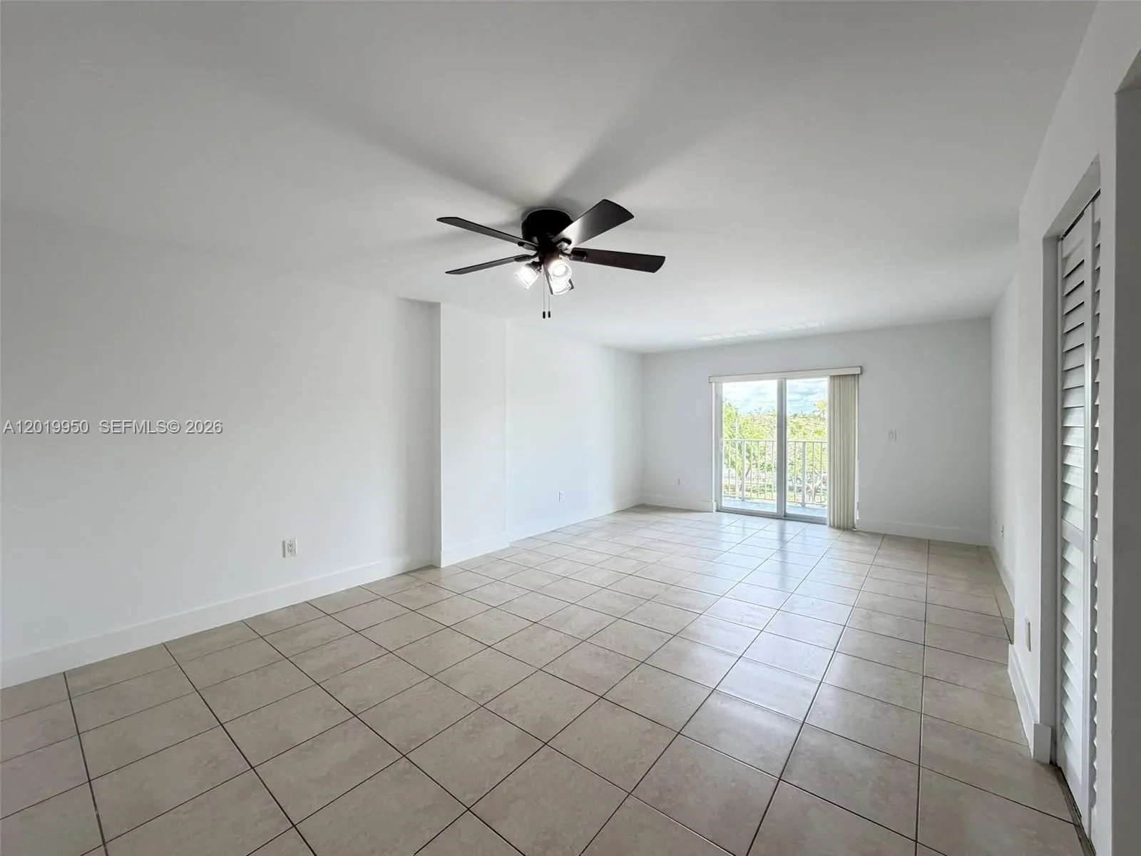 8200 SW 210th St # 213, Cutler Bay FL 33189