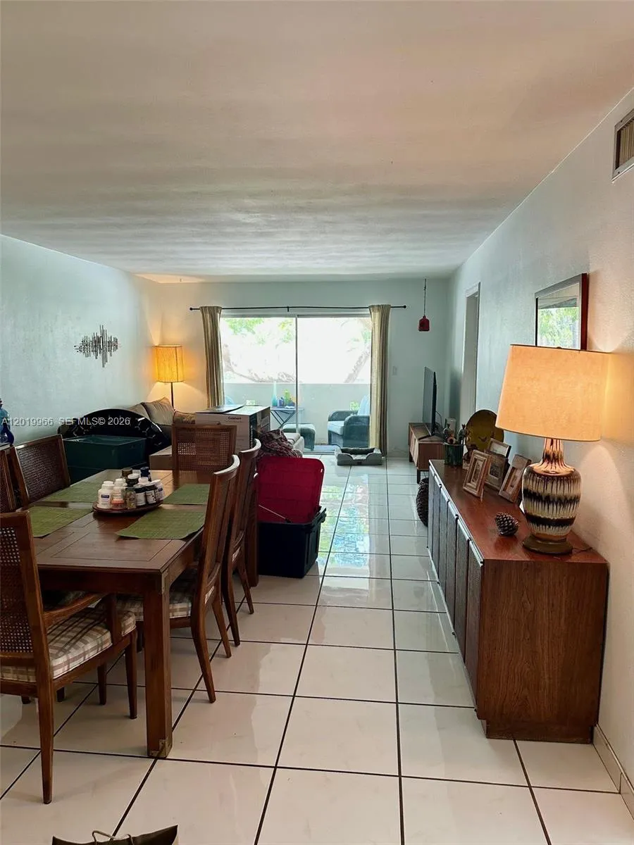 300 Galen Dr # 206, Key Biscayne FL 33149