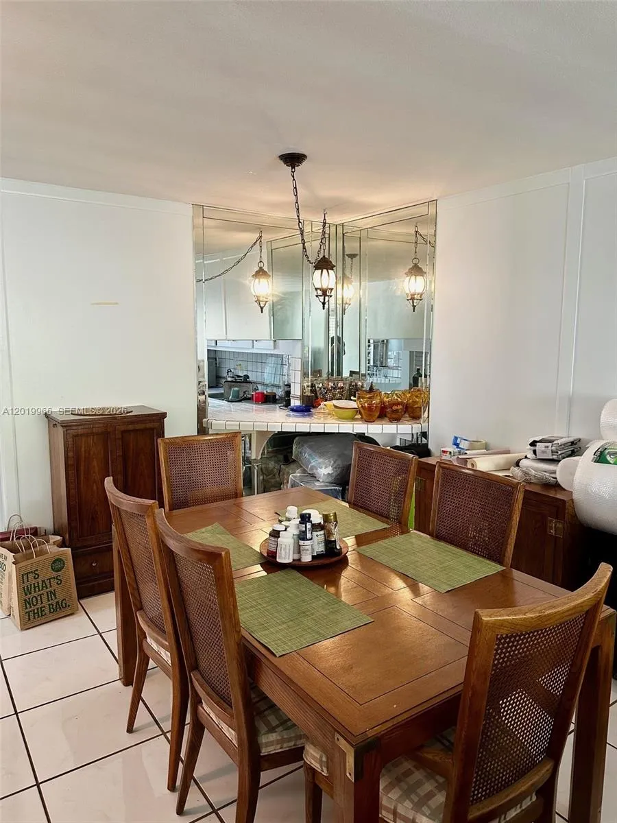300 Galen Dr # 206, Key Biscayne FL 33149