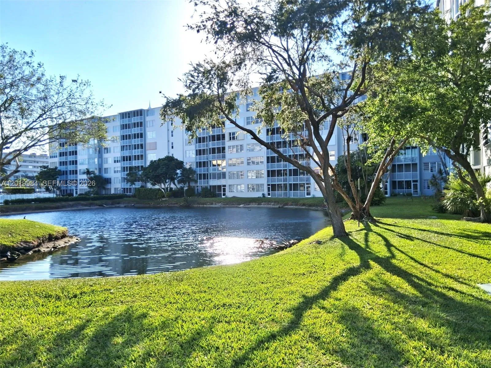 1770 NE 191st St # 1, Miami FL 33179